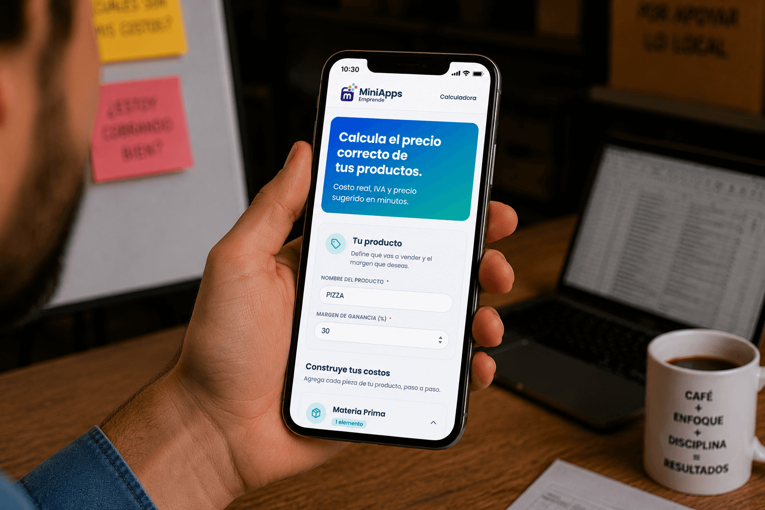Calculadora Inteligente de Costos en un teléfono, lista para usar desde cualquier dispositivo